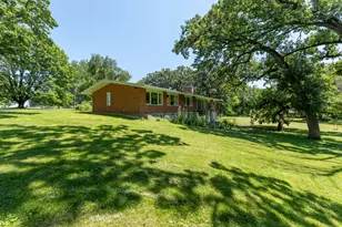 17519 Hickory Hills Rd, Sterling, IL 61081 - Photo 39
