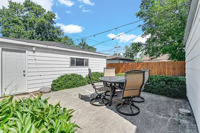 17646 State Line Avenue, Lansing, IL 60438 - Photo 3