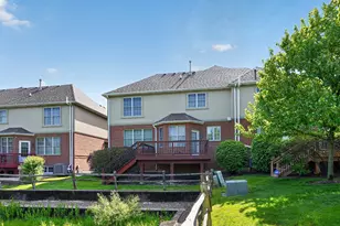 1212 Connamara Ct, Westmont, IL 60559 - Photo 5