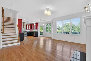 1212 Connamara Ct, Westmont, IL 60559 - Photo 9