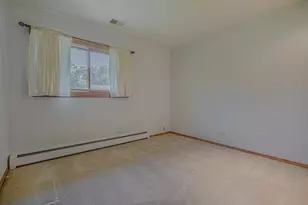 23313 W Hillcrest Dr, Lake Zurich, IL 60047 - Photo 13