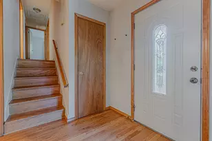 23313 W Hillcrest Dr, Lake Zurich, IL 60047 - Photo 3