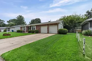 529 Marquis Ave, Centralia, IL 62801 - Photo 25