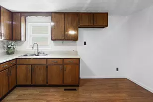 529 Marquis Ave, Centralia, IL 62801 - Photo 13