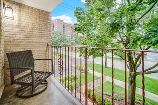 225 E Wing St, Arlington Heights, IL 60004 - Photo 23
