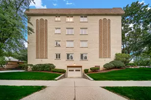 225 E Wing St, Arlington Heights, IL 60004 - Photo 25