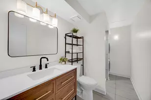 225 E Wing St, Arlington Heights, IL 60004 - Photo 19