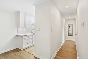 8427 W 99th Terrace, Palos Hills, IL 60465 - Photo 7