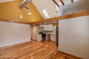 6334 S St Lawrence Ave, Chicago, IL 60637 - Photo 17