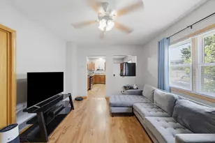 112 Arizona Ave, Joliet, IL 60433 - Photo 5