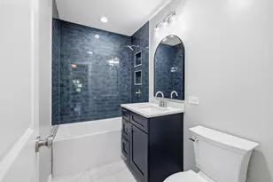 372 Clearmont Dr, Elk Grove Village, IL 60007 - Photo 15