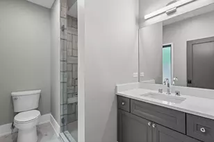 411 Woodland Ct, Glenview, IL 60025 - Photo 35
