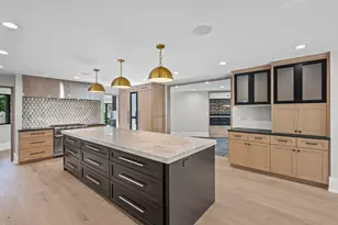 411 Woodland Ct, Glenview, IL 60025 - Photo 9