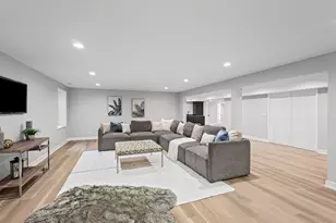 411 Woodland Ct, Glenview, IL 60025 - Photo 43