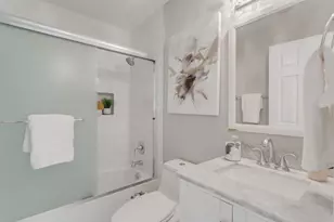 1125 Danvers Ct, Schaumburg, IL 60193 - Photo 15