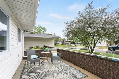 1125 Danvers Court, Schaumburg, IL 60193 - Photo 3