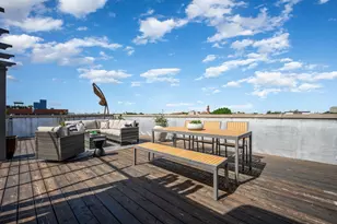 1446 W Cortez Ave, Chicago, IL 60642 - Photo 21