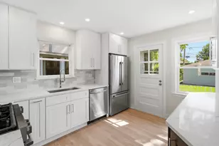 7519 Kolmar Ave, Skokie, IL 60076 - Photo 5