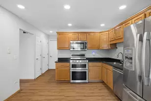 18141 Eagle Dr, Tinley Park, IL 60477 - Photo 7