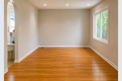 3220 Saratoga Avenue, Downers Grove, IL 60515 - Photo 7