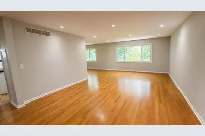 3220 Saratoga Avenue, Downers Grove, IL 60515 - Photo 5