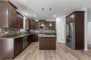 26105 W Ravine Woods Dr, Channahon, IL 60410 - Photo 5