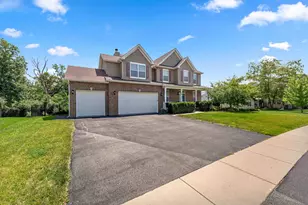 26105 W Ravine Woods Dr, Channahon, IL 60410 - Photo 3