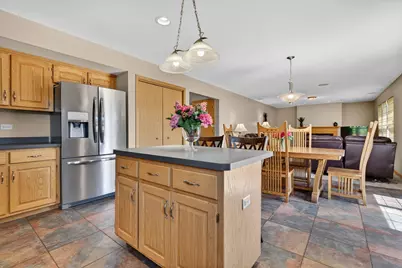 15711 Menominee Court, Manhattan, IL 60442 - Photo 11