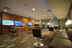 225 N Columbus Dr, Chicago, IL 60601 - Photo 17