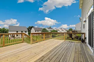 1805 Wildspring Pkwy, Joliet, IL 60431 - Photo 23
