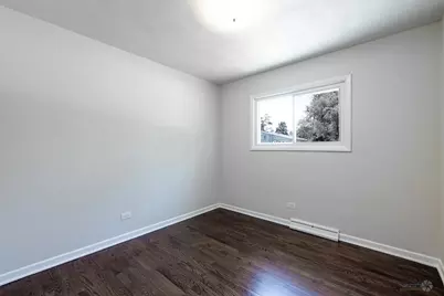 711 N 3rd Avenue, Villa Park, IL 60181 - Photo 13