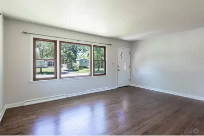 711 N 3rd Avenue, Villa Park, IL 60181 - Photo 3