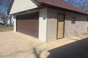 7718 Butternut Ct, Woodridge, IL 60517 - Photo 21