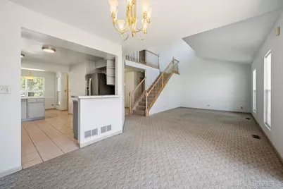 37 Ione Drive #B, South Elgin, IL 60177 - Photo 9