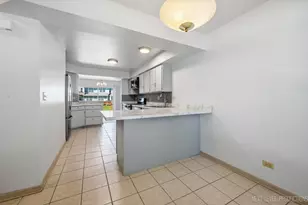 37 Ione Dr, South Elgin, IL 60177 - Photo 5