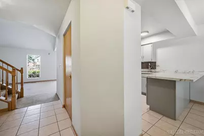 37 Ione Drive #B, South Elgin, IL 60177 - Photo 3