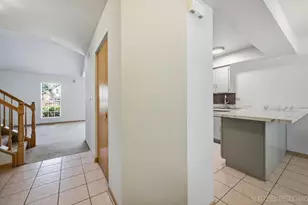 37 Ione Dr, South Elgin, IL 60177 - Photo 3