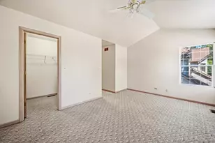 37 Ione Dr, South Elgin, IL 60177 - Photo 21