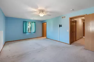 500 Westwood Ct, Crystal Lake, IL 60014 - Photo 13