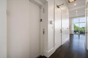 2037 W Division St, Chicago, IL 60622 - Photo 3
