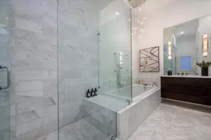 2037 W Division St, Chicago, IL 60622 - Photo 21