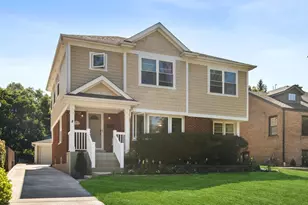605 S Fern Ave, Elmhurst, IL 60126 - Photo 1