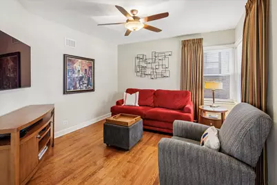 605 S Fern Avenue, Elmhurst, IL 60126 - Photo 5
