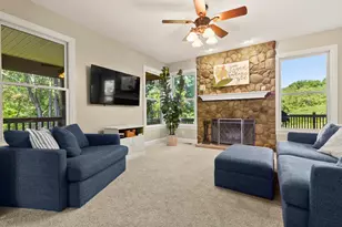 12810 Skyline Dr, Roscoe, IL 61073 - Photo 9