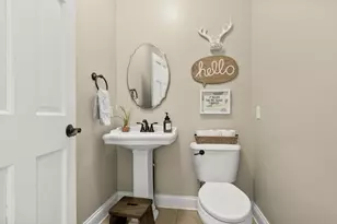 12810 Skyline Dr, Roscoe, IL 61073 - Photo 13
