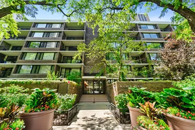 1555 N Sandburg Terrace #311K, Chicago, IL 60610 - Photo 1