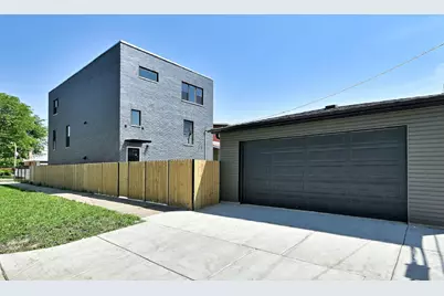 4859 W Hirsch Street, Chicago, IL 60651 - Photo 3