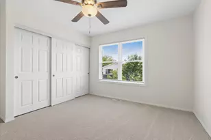 20033 S Rosewood Dr, Frankfort, IL 60423 - Photo 15