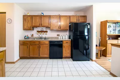 5615 W Von Avenue #C, Monee, IL 60449 - Photo 9