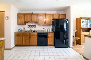 5615 W Von Ave, Monee, IL 60449 - Photo 9